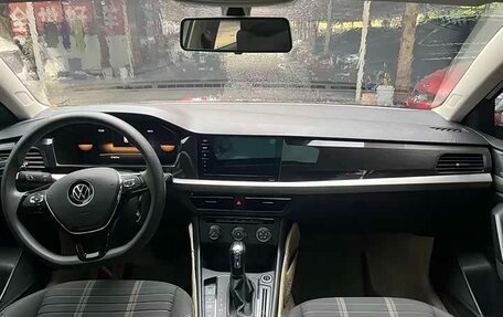 Volkswagen Lavida, 2022 год, 995 000 рублей, 6 фотография