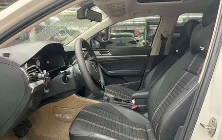 Volkswagen Lavida, 2022 год, 995 000 рублей, 7 фотография