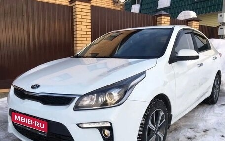 KIA Rio IV, 2019 год, 390 000 рублей, 2 фотография