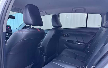 Toyota Yaris XP150 рестайлинг, 2023 год, 1 150 000 рублей, 2 фотография