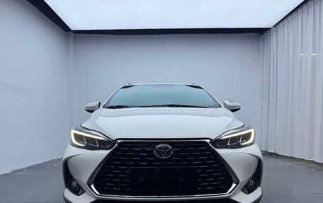 Toyota Yaris XP150 рестайлинг, 2023 год, 1 150 000 рублей, 7 фотография