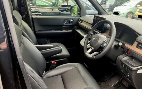 Honda Stepwgn, 2023 год, 2 265 000 рублей, 8 фотография