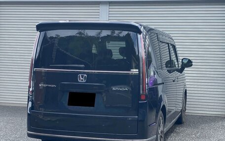 Honda Stepwgn, 2023 год, 2 265 000 рублей, 4 фотография