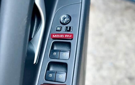 Hyundai Elantra, 2023 год, 1 490 000 рублей, 16 фотография