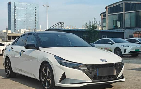 Hyundai Elantra, 2023 год, 1 520 000 рублей, 3 фотография