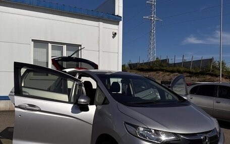 Honda Fit III, 2016 год, 1 100 000 рублей, 2 фотография