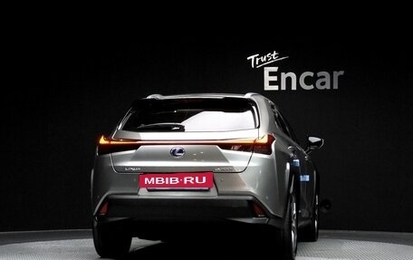 Lexus UX I, 2022 год, 4 300 000 рублей, 4 фотография