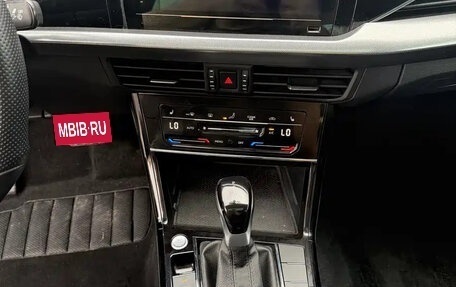 Volkswagen Passat B8 рестайлинг, 2022 год, 1 900 000 рублей, 12 фотография