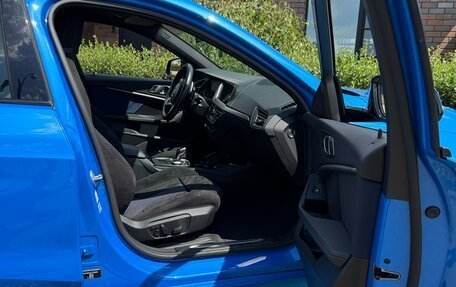 BMW 1 серия, 2019 год, 3 050 000 рублей, 14 фотография