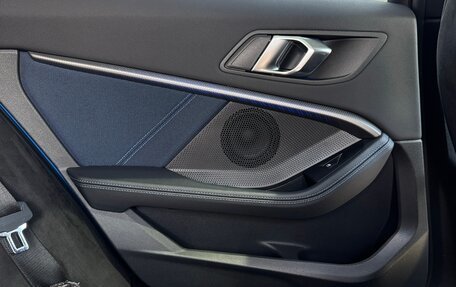 BMW 1 серия, 2019 год, 3 050 000 рублей, 29 фотография