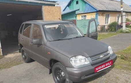 Chevrolet Niva I рестайлинг, 2005 год, 300 000 рублей, 9 фотография