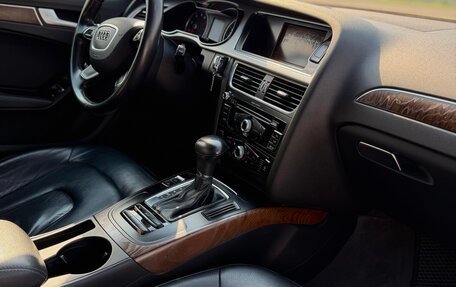 Audi A4, 2015 год, 1 680 000 рублей, 9 фотография