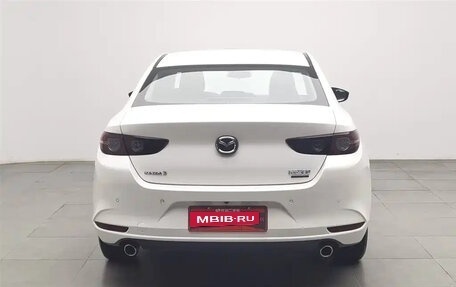 Mazda 3, 2022 год, 1 599 000 рублей, 4 фотография