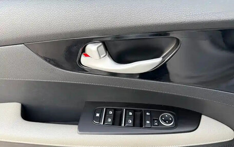 KIA K3, 2023 год, 1 600 000 рублей, 15 фотография