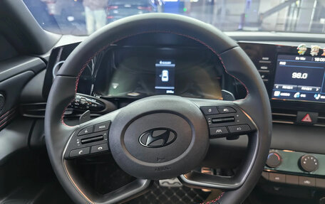 Hyundai Elantra, 2025 год, 1 451 003 рублей, 8 фотография