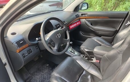 Toyota Avensis III рестайлинг, 2007 год, 950 000 рублей, 6 фотография