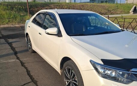 Toyota Camry, 2017 год, 2 050 000 рублей, 11 фотография