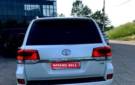 Toyota Land Cruiser 200, 2020 год, 10 000 000 рублей, 7 фотография