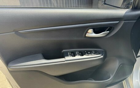 KIA Rio IV, 2019 год, 1 600 000 рублей, 18 фотография