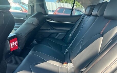 Toyota Camry, 2018 год, 2 850 000 рублей, 7 фотография