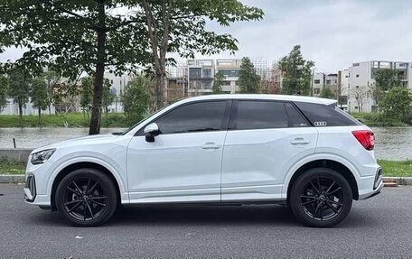 Audi Q2 I, 2022 год, 1 717 000 рублей, 4 фотография
