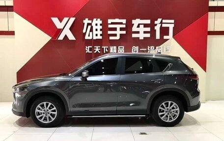 Mazda CX-5 II, 2023 год, 2 300 000 рублей, 3 фотография