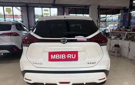 Nissan Kicks I, 2022 год, 1 600 000 рублей, 4 фотография