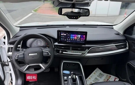 Haval H6, 2022 год, 1 599 000 рублей, 12 фотография