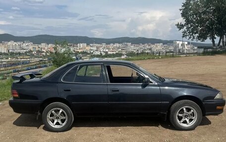 Toyota Camry V30, 1992 год, 550 000 рублей, 2 фотография