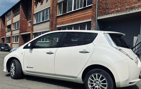 Nissan Leaf I, 2012 год, 650 000 рублей, 5 фотография
