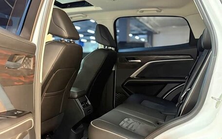 Haval H6, 2022 год, 1 300 000 рублей, 9 фотография
