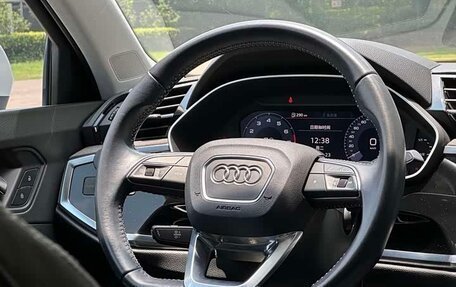 Audi Q3, 2019 год, 1 600 000 рублей, 13 фотография