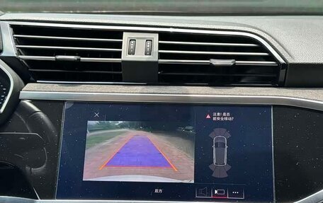Audi Q3, 2019 год, 1 600 000 рублей, 14 фотография
