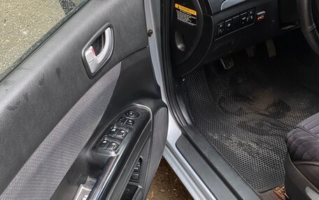 Hyundai Sonata VI, 2007 год, 500 000 рублей, 10 фотография
