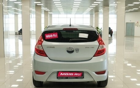Hyundai Solaris II рестайлинг, 2011 год, 750 000 рублей, 8 фотография