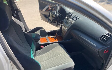 Toyota Camry, 2008 год, 1 170 000 рублей, 9 фотография