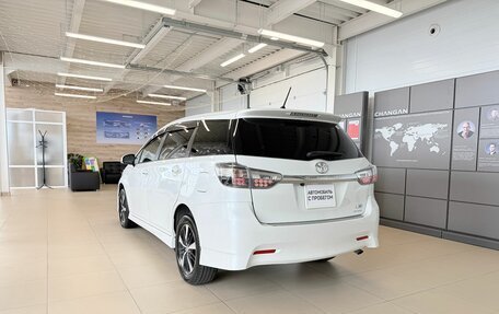 Toyota Wish II, 2015 год, 1 849 000 рублей, 4 фотография