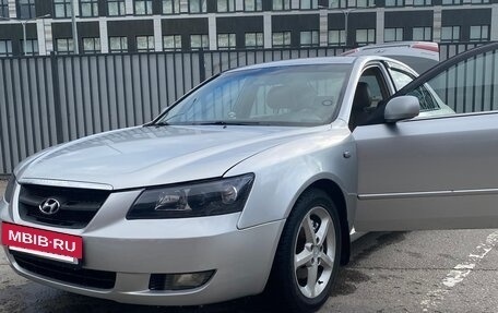 Hyundai Sonata VI, 2006 год, 450 000 рублей, 3 фотография