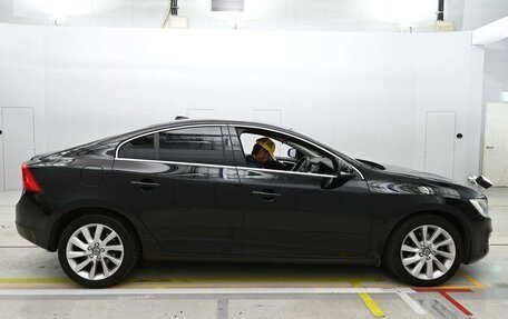 Volvo S60 III, 2016 год, 1 175 009 рублей, 3 фотография