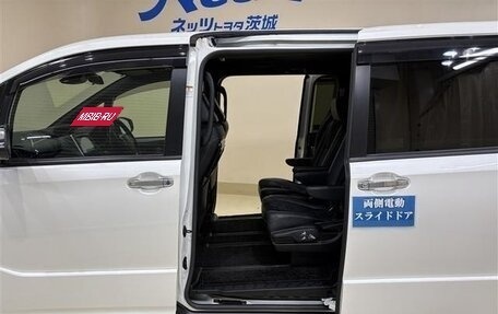 Toyota Voxy III, 2021 год, 1 637 009 рублей, 4 фотография