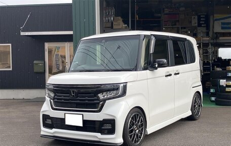 Honda N-BOX II, 2023 год, 796 000 рублей, 1 фотография