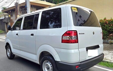 Suzuki APV I, 2024 год, 1 700 000 рублей, 3 фотография