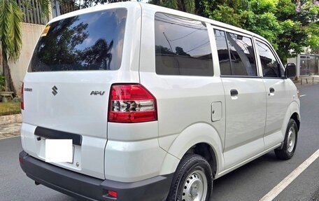 Suzuki APV I, 2024 год, 1 700 000 рублей, 4 фотография