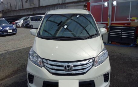 Honda Freed I, 2014 год, 877 000 рублей, 9 фотография