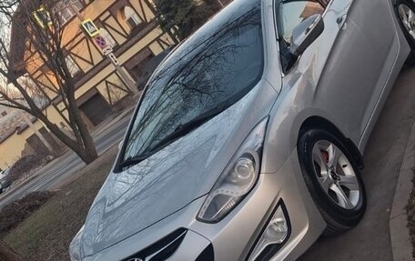 Hyundai i40 I рестайлинг, 2014 год, 900 000 рублей, 5 фотография