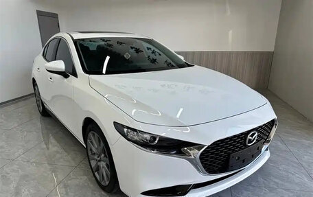 Mazda 3, 2023 год, 1 850 000 рублей, 3 фотография