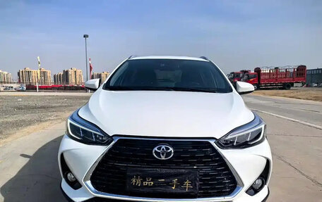 Toyota Yaris XP150 рестайлинг, 2023 год, 1 241 002 рублей, 2 фотография