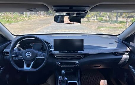 Nissan Altima VI (L34), 2022 год, 1 650 000 рублей, 9 фотография