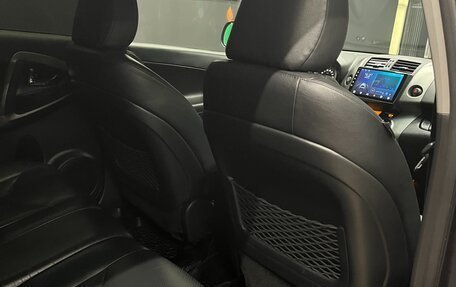 Toyota RAV4, 2011 год, 1 550 000 рублей, 15 фотография