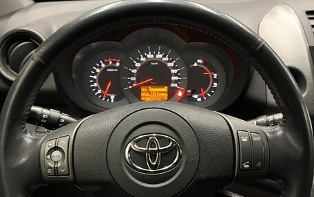 Toyota RAV4, 2011 год, 1 550 000 рублей, 24 фотография